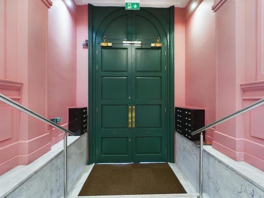 M1 City Centre 3 Bed 3 Bath Luxe Penthouse Manchester Extérieur photo