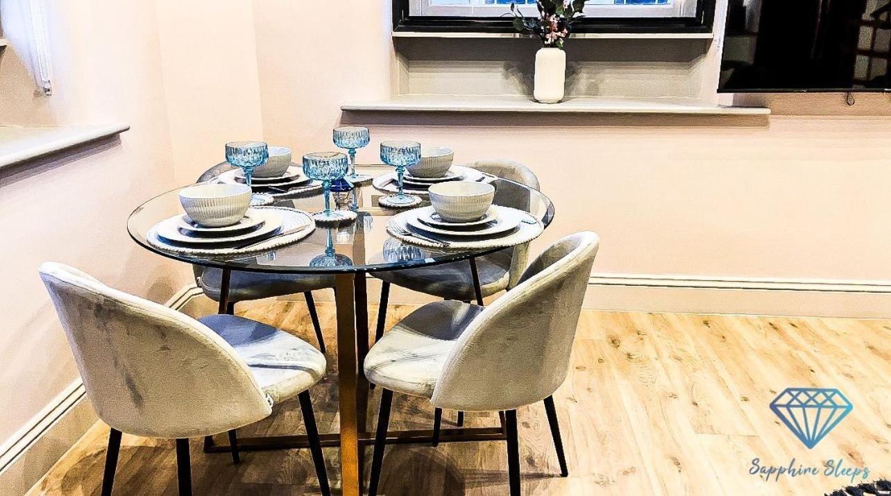 M1 City Centre 3 Bed 3 Bath Luxe Penthouse Manchester Extérieur photo